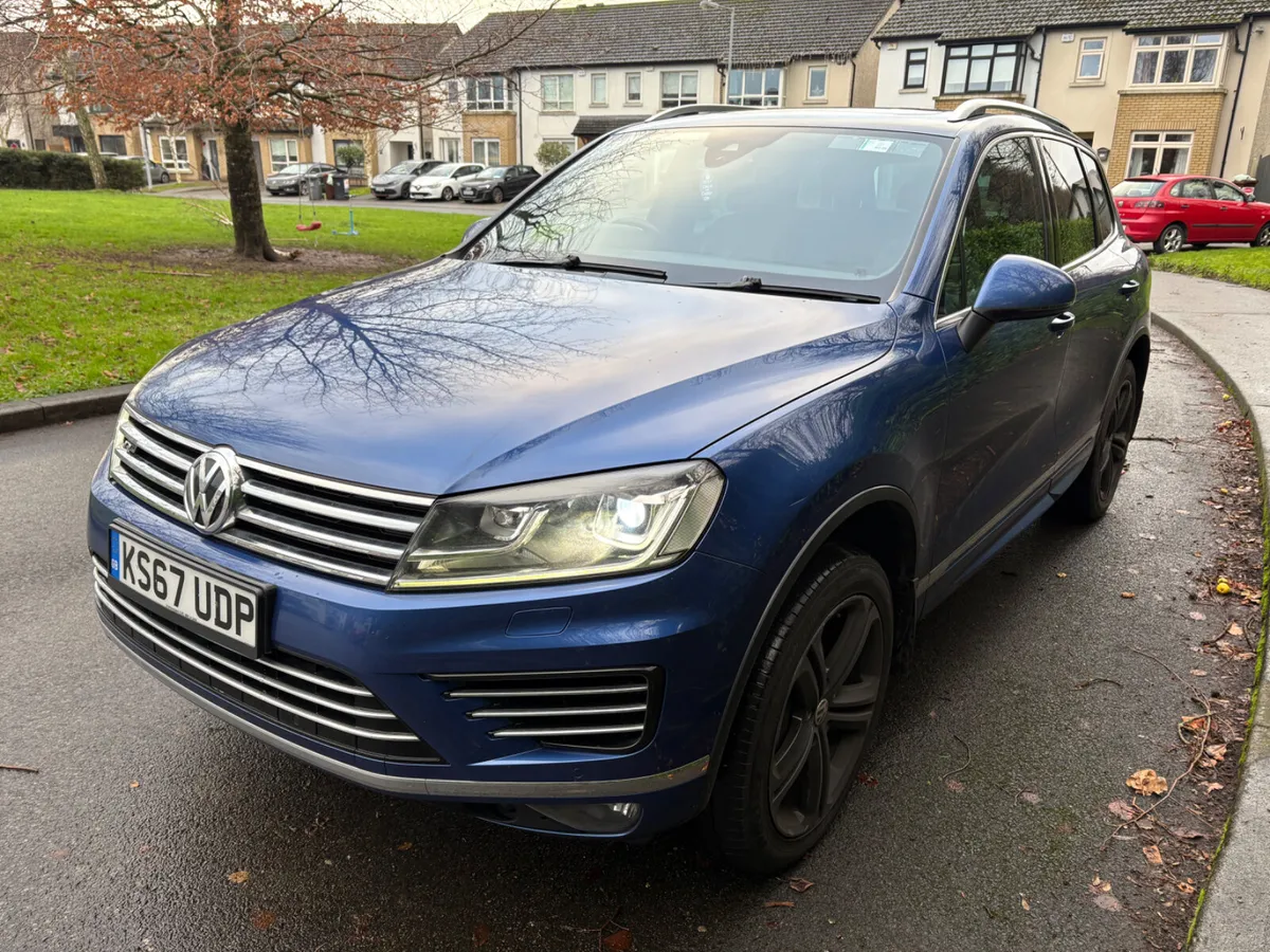 Vw Touareg 2018 R Line Top Spec 1 owner Mint !!! - Image 3