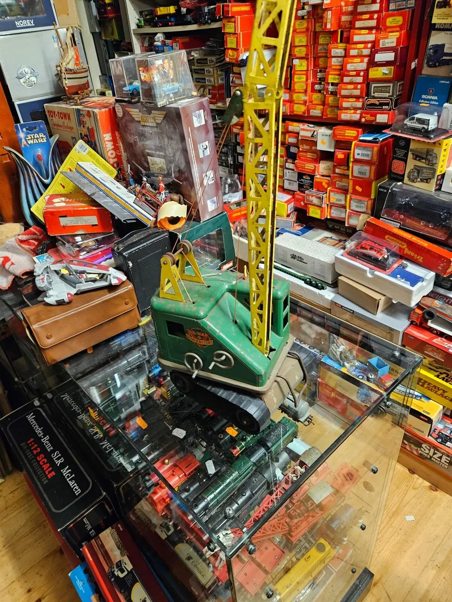 Vintage Marx Triang Pressed Steel Crane - Image 4