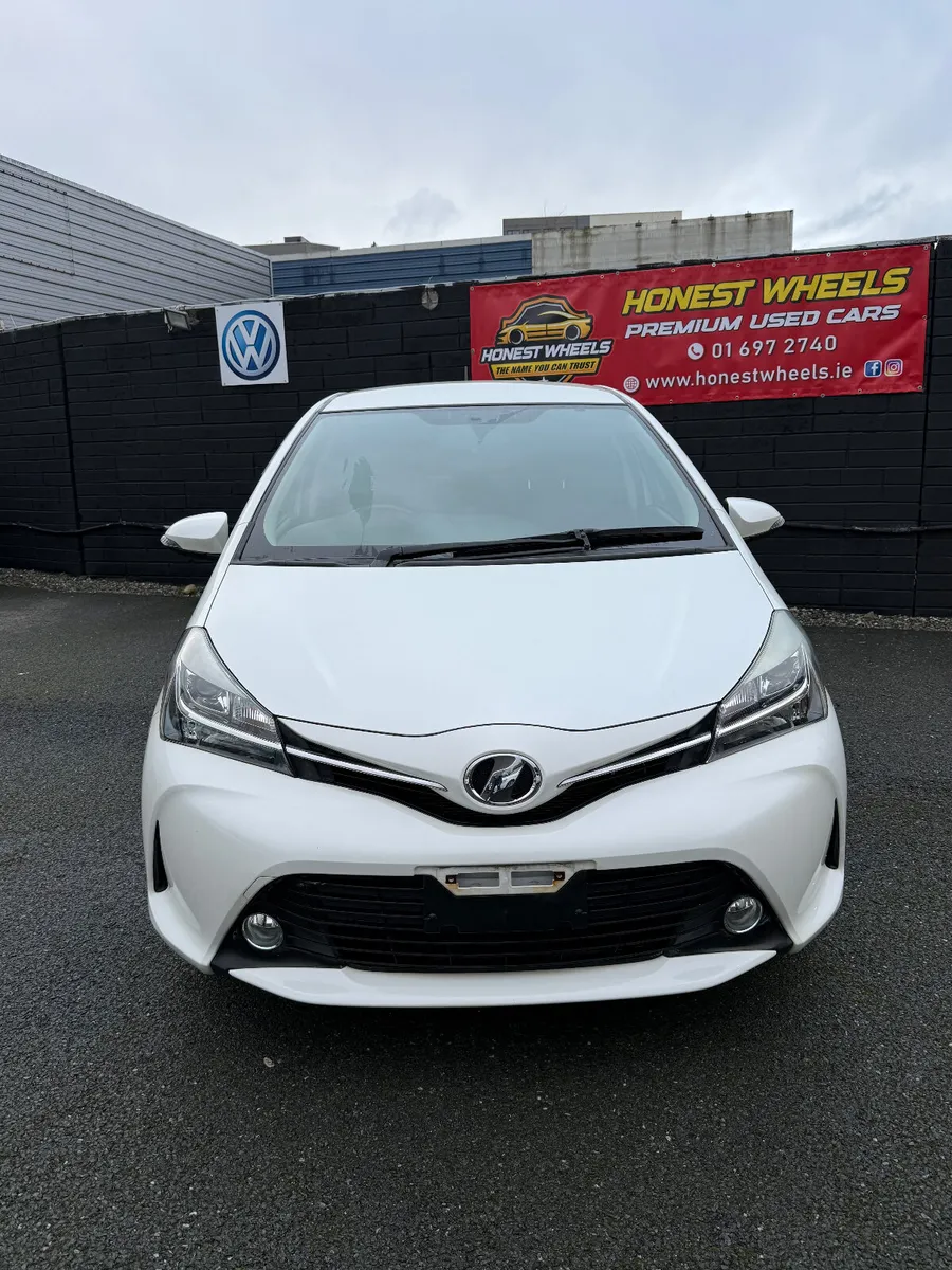 2016 TOYOTA VITZ 1.3 AUTO *PUSH START* - Image 3