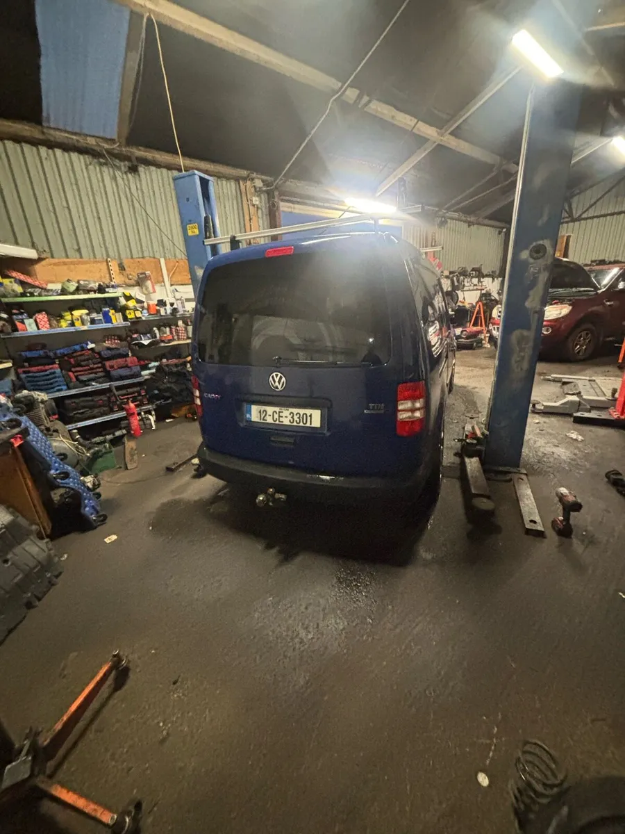 Caddy maxi van - Image 3