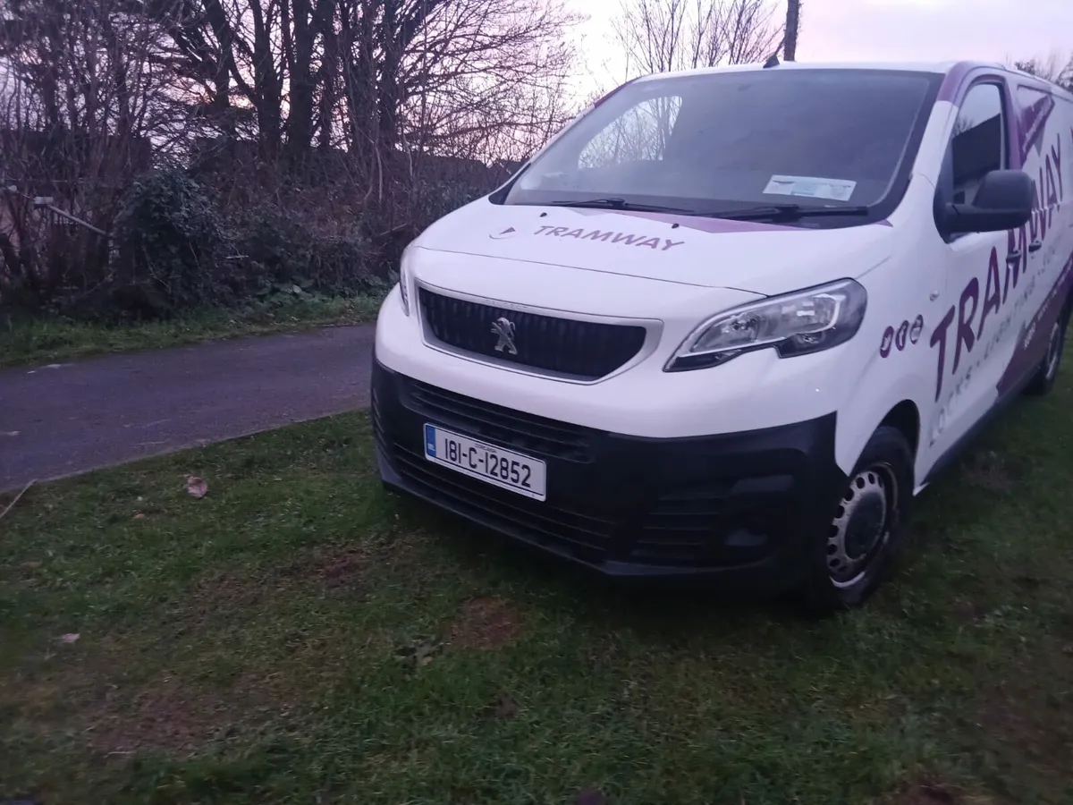 Van for sale READ ADD - Image 1