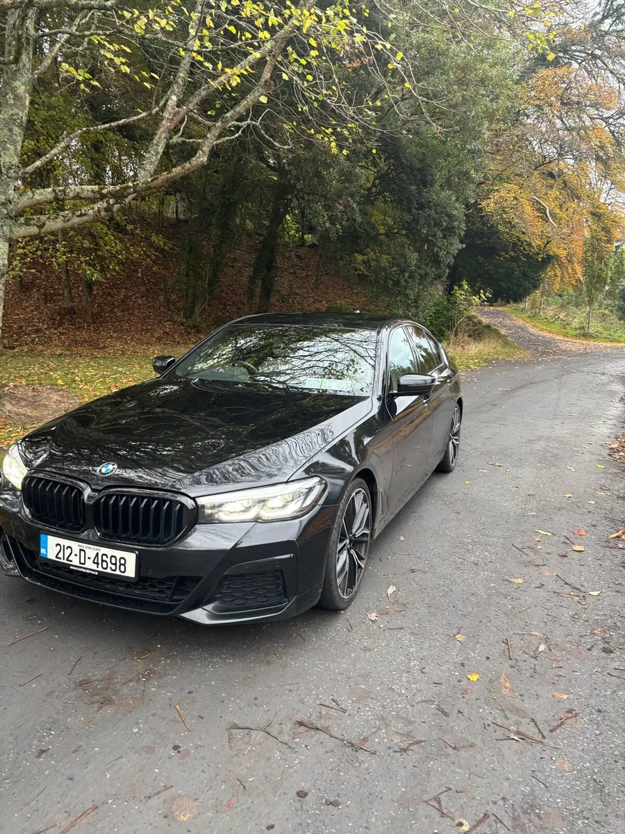 BMW 5 series - Image 1