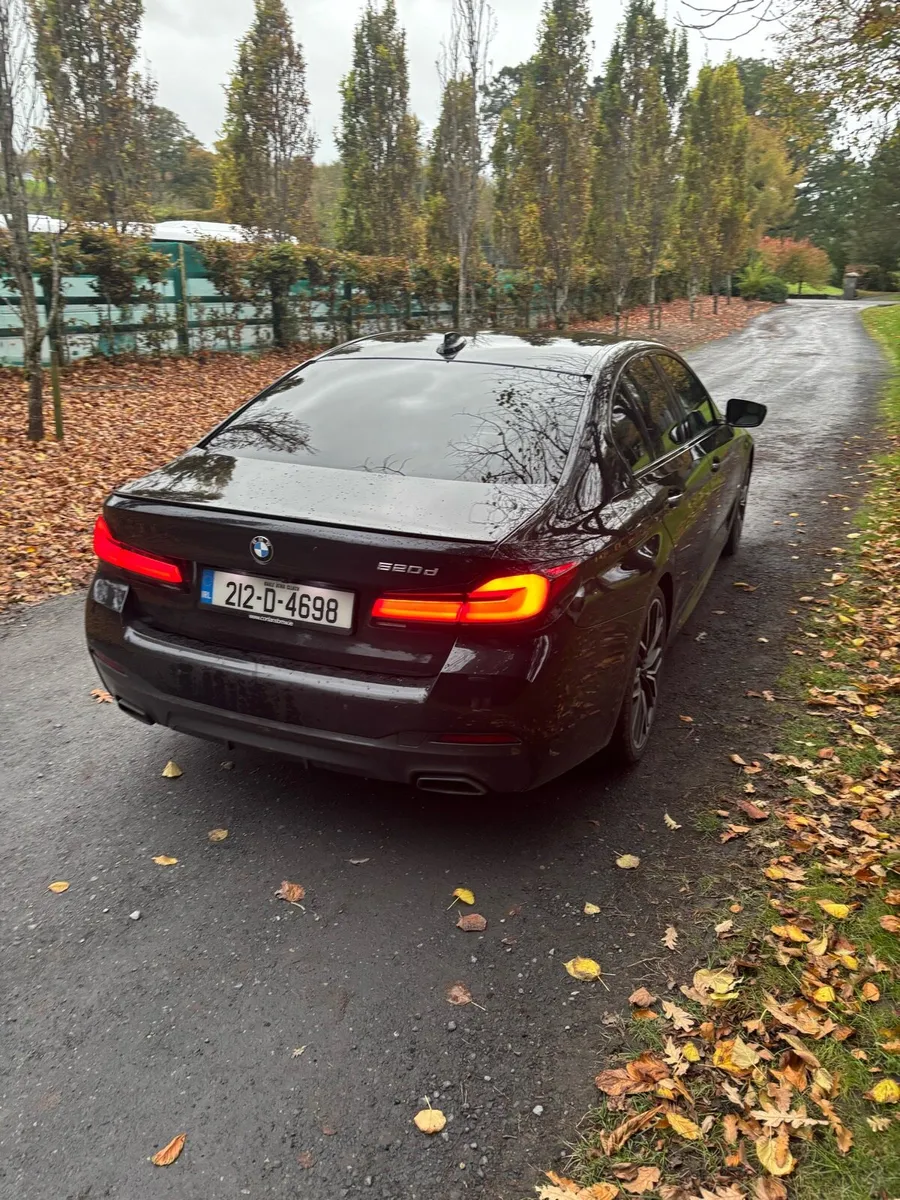 BMW 5 series - Image 2