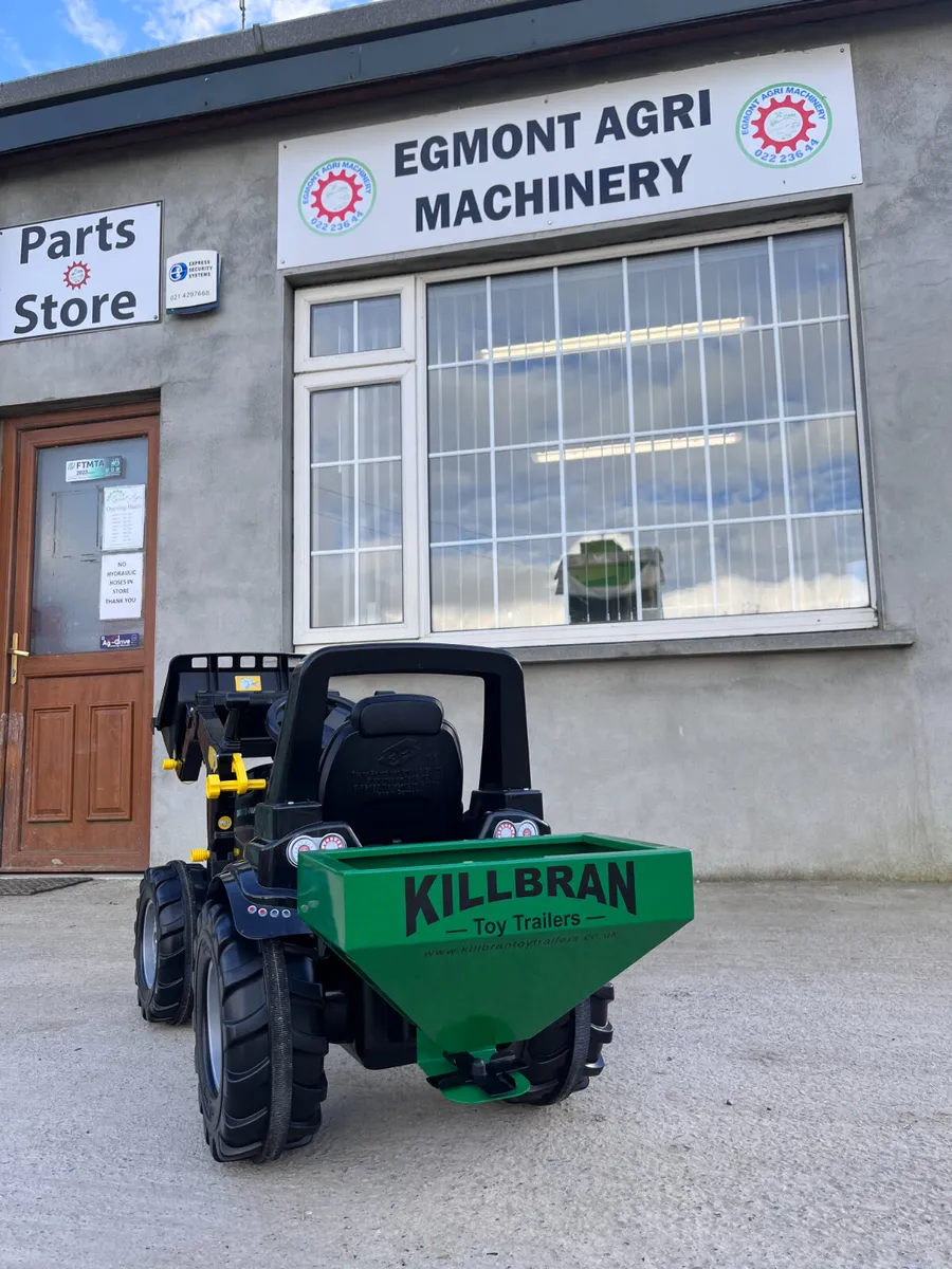 Killbran Fertiliser Spreader for toy tractors - Image 1