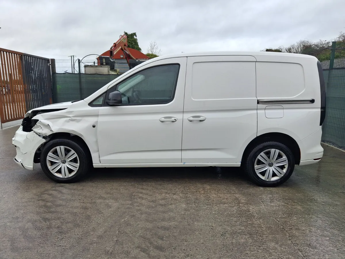 241 Volkswagen Caddy  Cargo bus  2.0 TDI - Image 3
