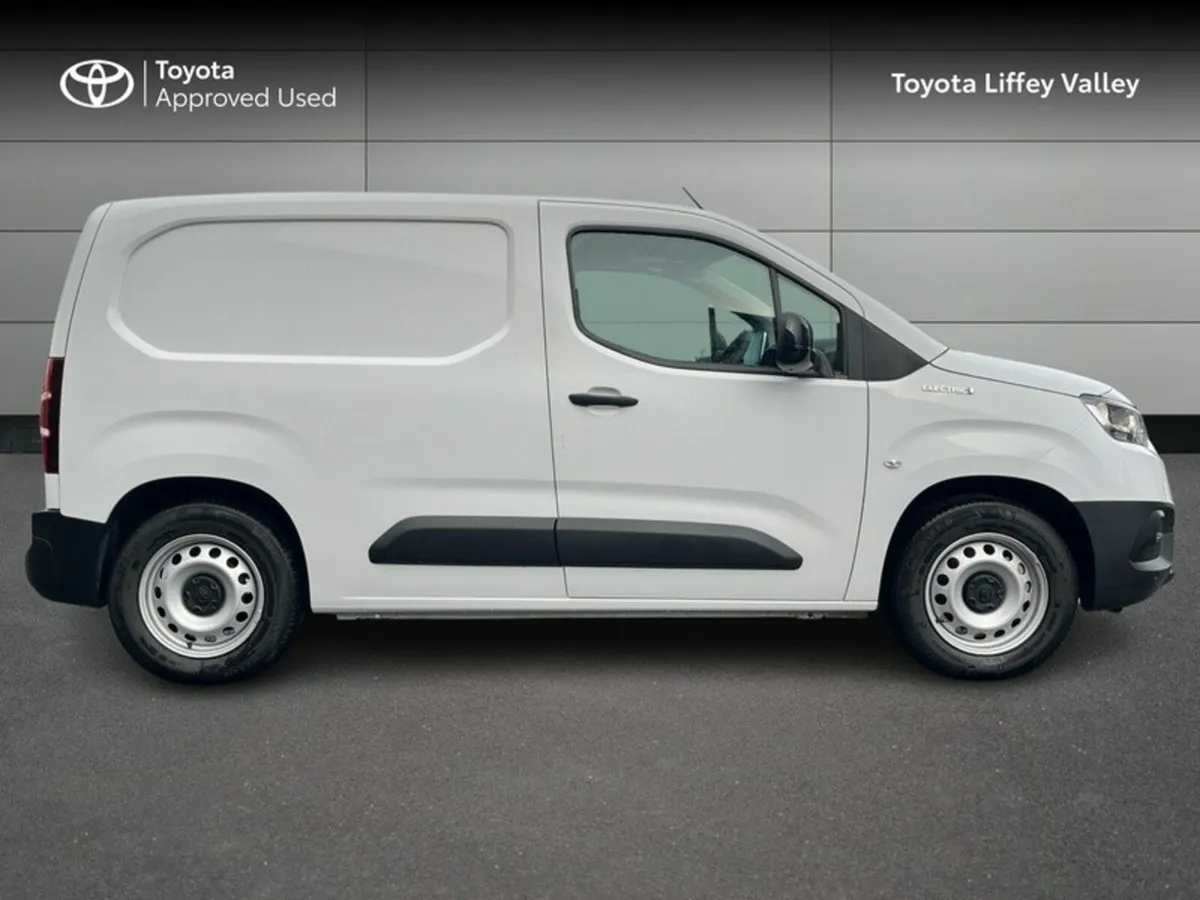 Toyota Proace City PROACE CITY EV FRIDGE VAN - Image 3