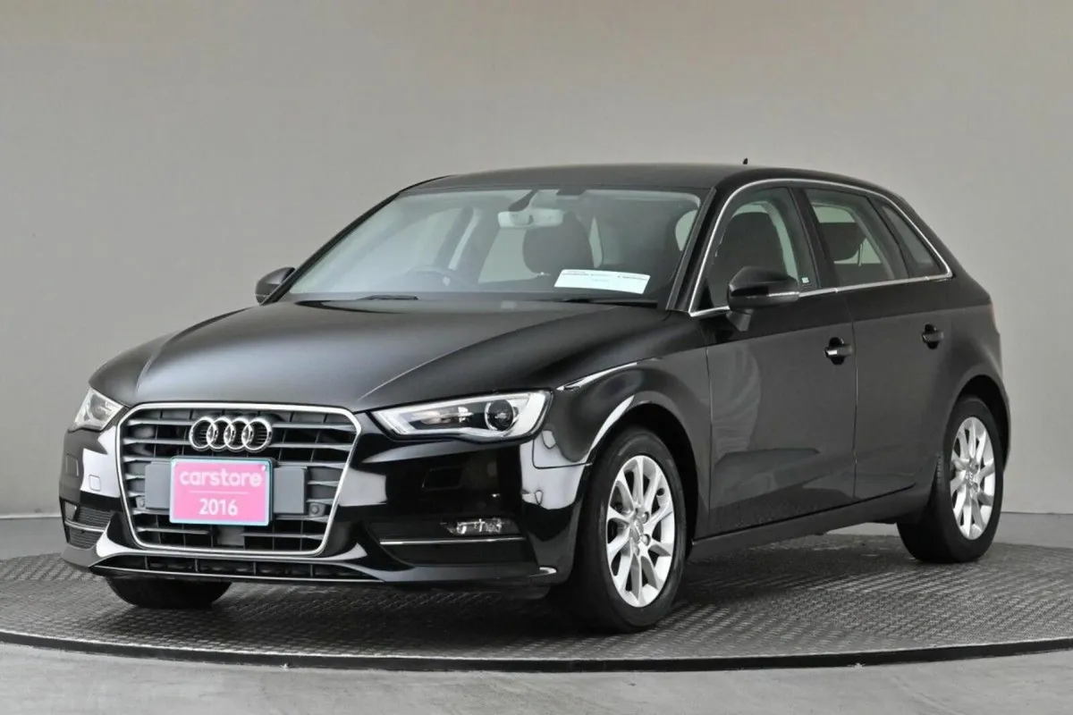 Audi A3 *JAN 2026 PRICING NOW* 1.4 TFSI S-TRONIC S - Image 3