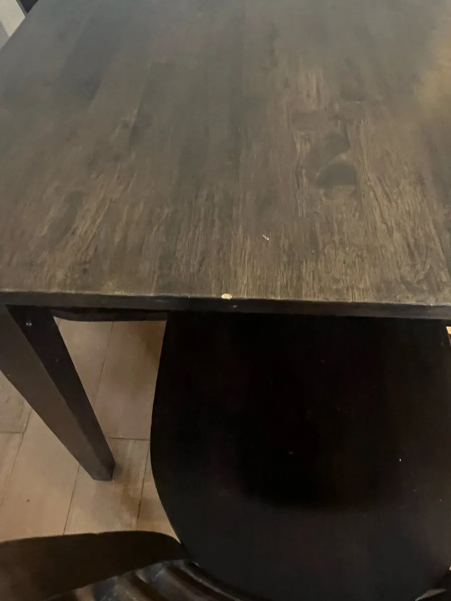 Free to take: Dining Room Table and Chairs - Image 4