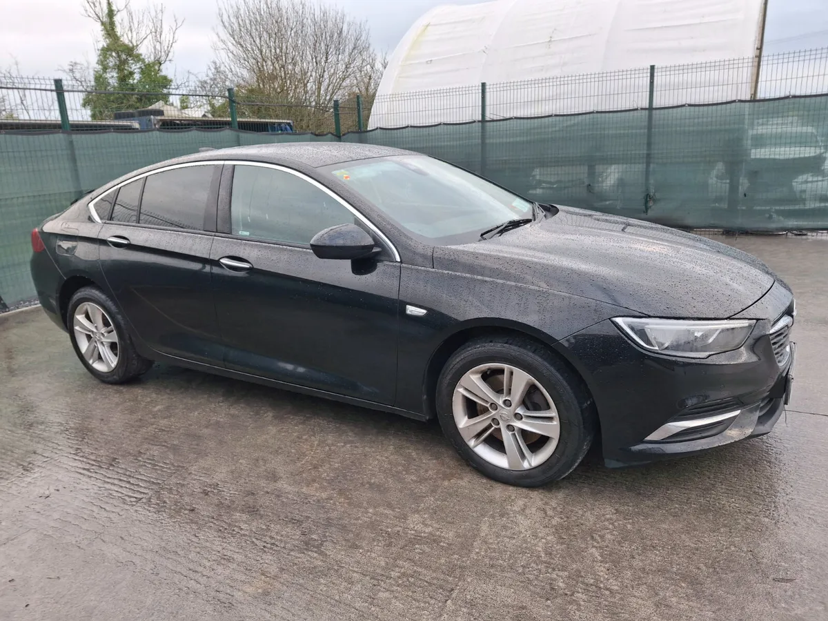 172 Opel Insignia  Grand Sport  170bhp  2.0 Tdi - Image 1