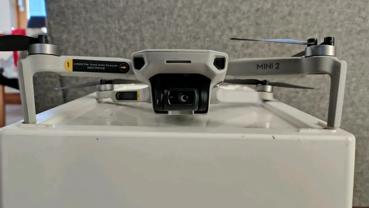 DJI Mini 2 Combo with hard and soft cases - Image 3