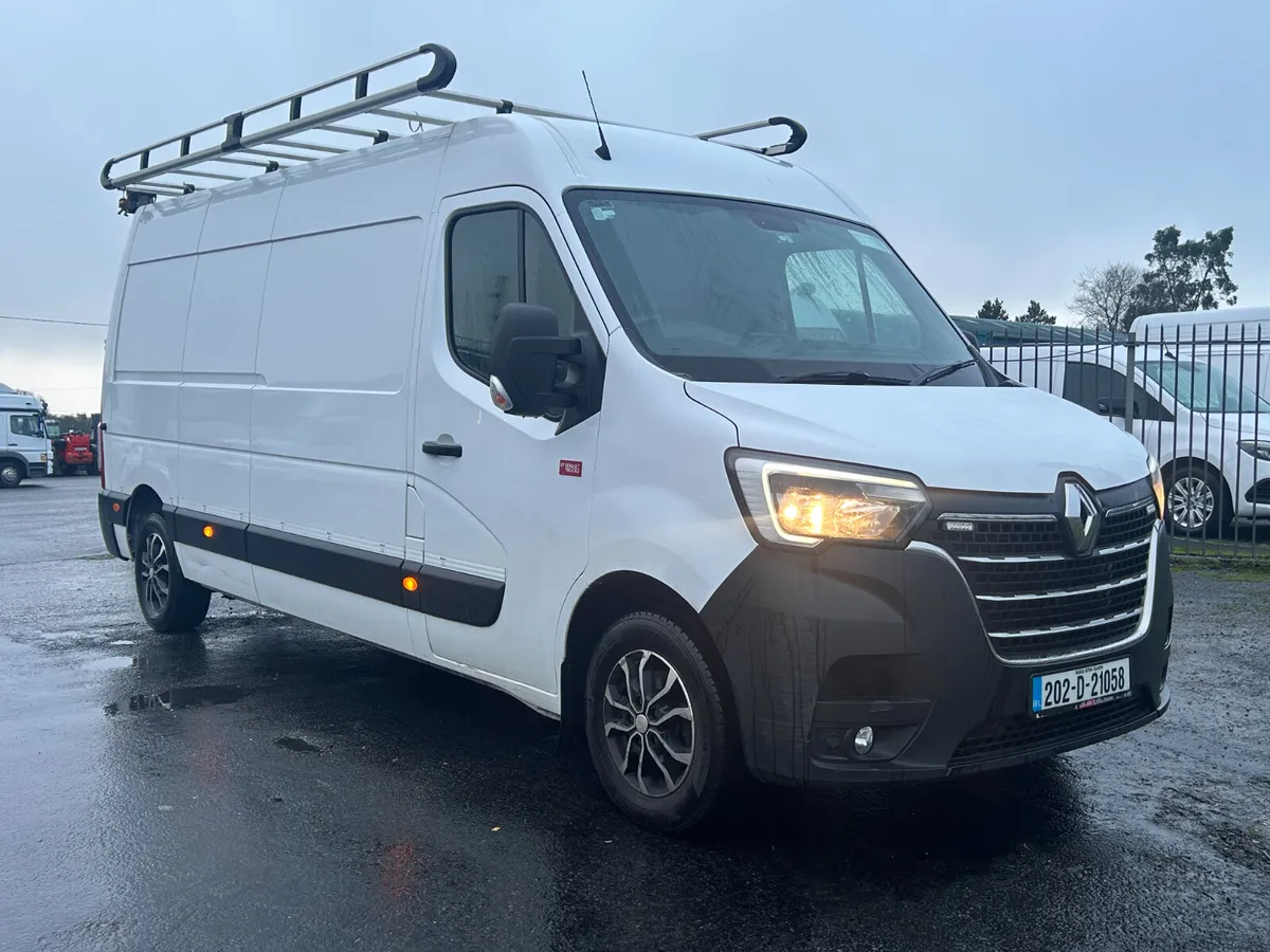 Renault Master 2020 - Image 1