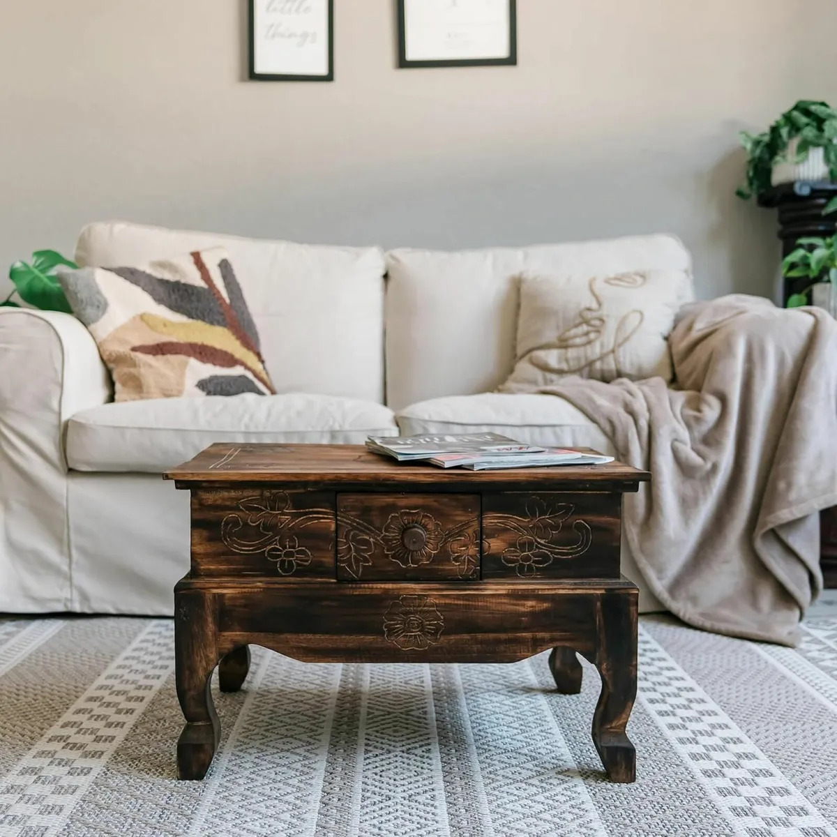 Handmade oriental side table coffee table Bali - Image 4