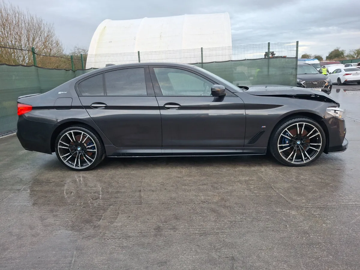 €1000 OFF!!!!! 2018 BMW 530E  G30  M Sport - Image 1