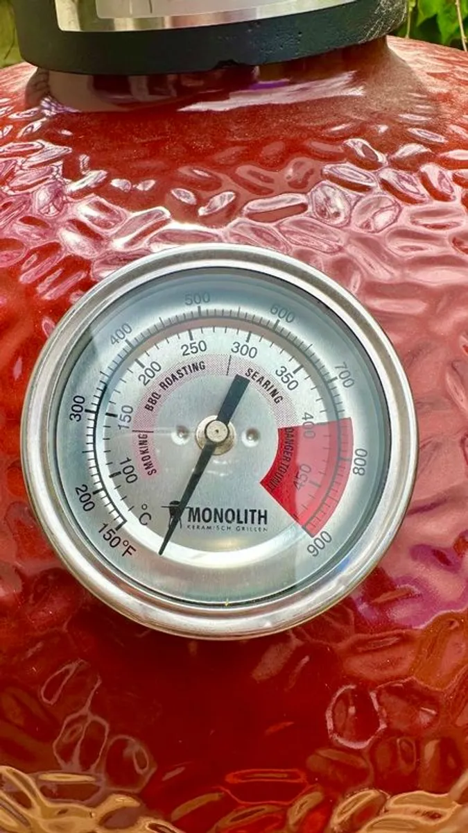 Monolith - Kamado Ceramic BBQ & Smoker - Image 3