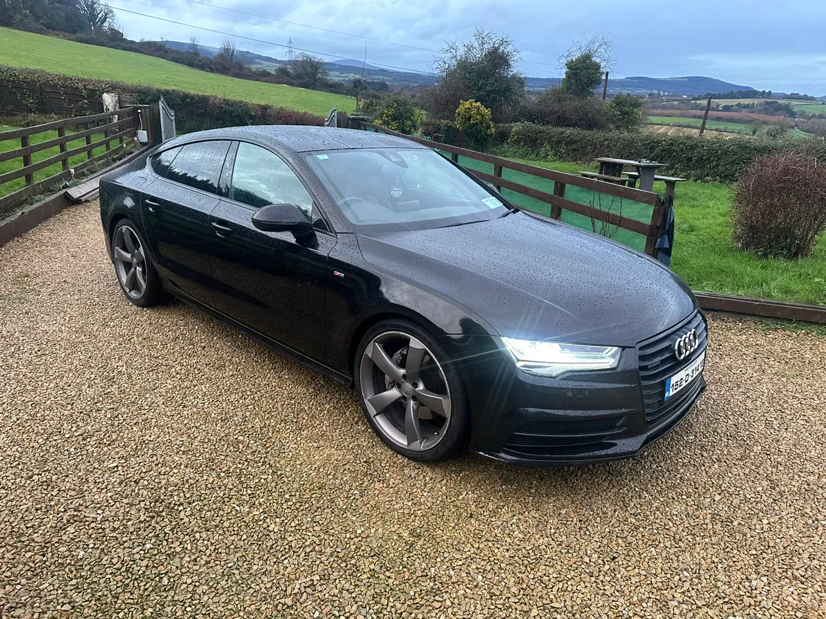Audi A7 3.0 SLine 218 BHP Quattro 2015 Black EDT - Image 1