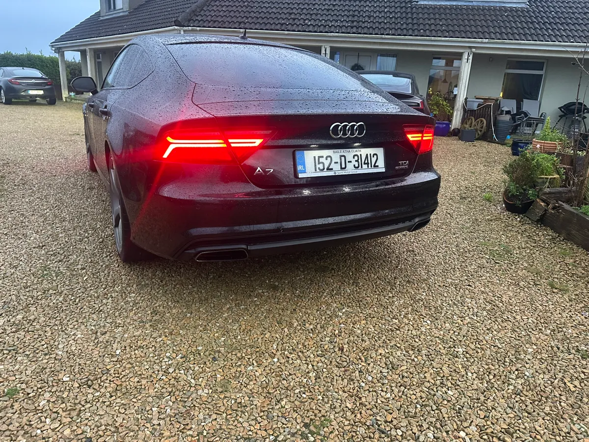 Audi A7 3.0 SLine 218 BHP Quattro 2015 Black EDT - Image 4