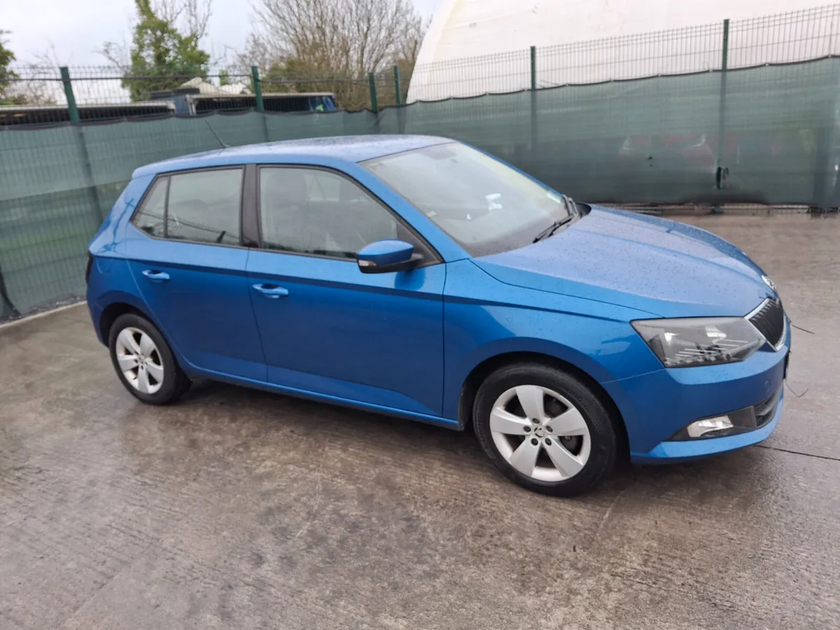 152 Skoda Fabia  Ambition  1.2 Tsi - Image 1