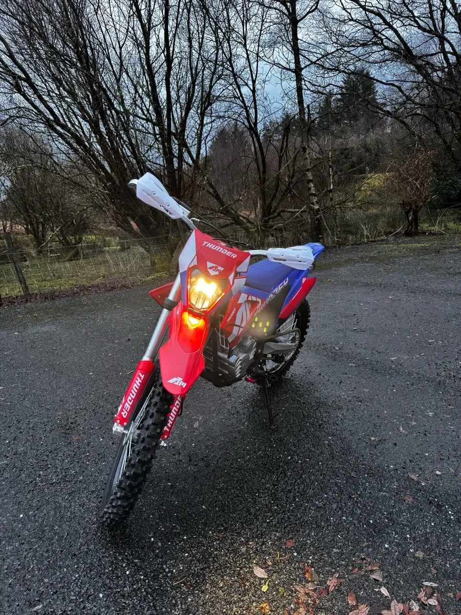 250CC Dirtbike - Image 4