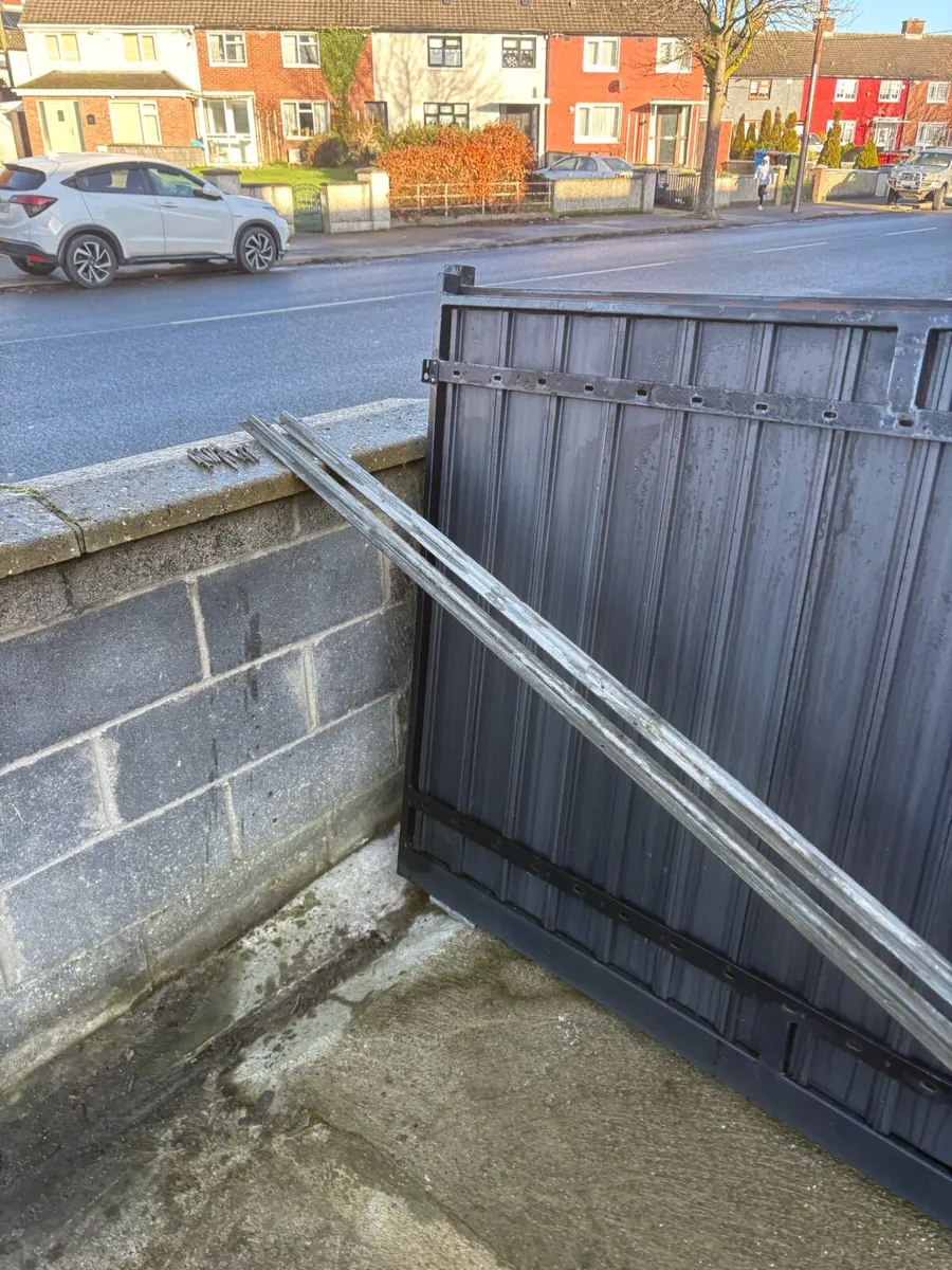 Steel Gate - Image 4