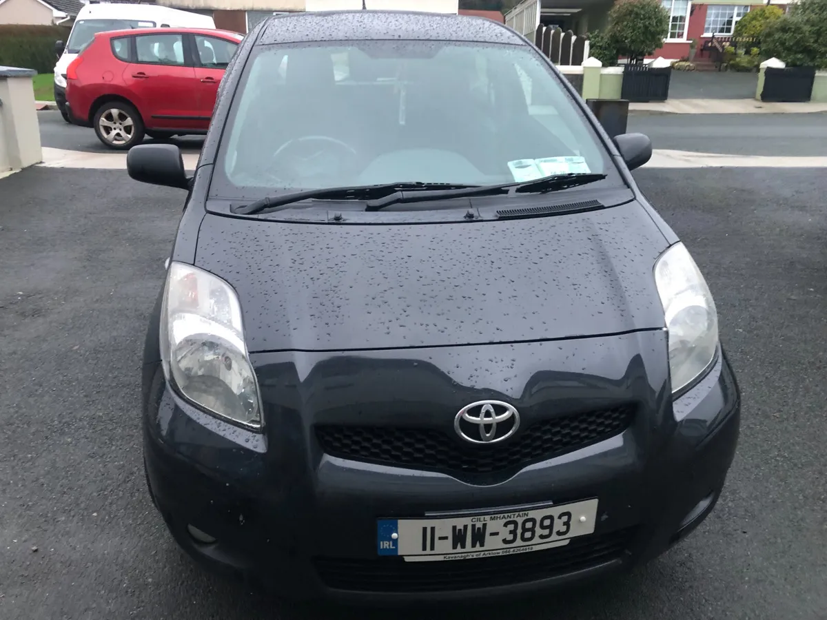 TOYOTA YARIS 2011 - Image 1