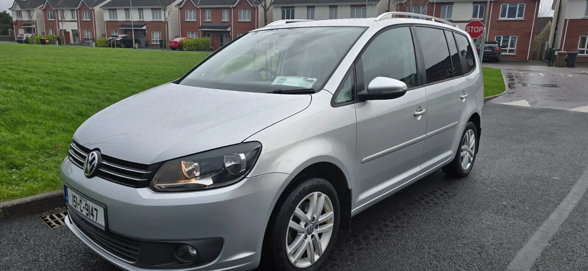 Volkswagen Touran 2015 7 Seater - Image 1