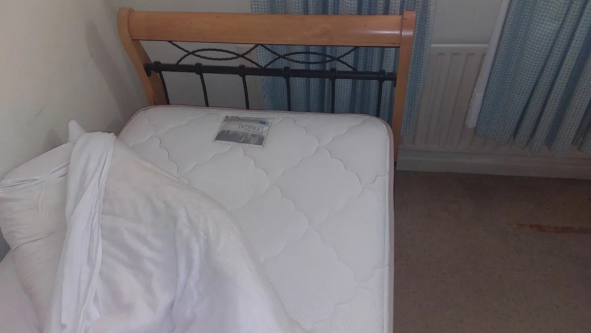 Single bed - Image 3