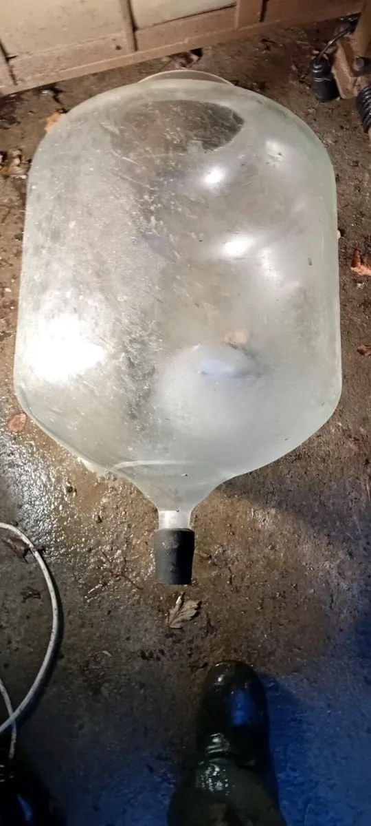 Electric Motor and Glass Jar - Image 1