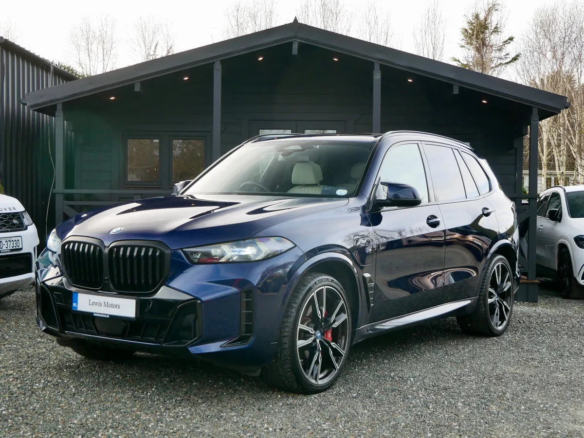 2024 BMW X5 50e M Sport HUGE SPEC - Image 3