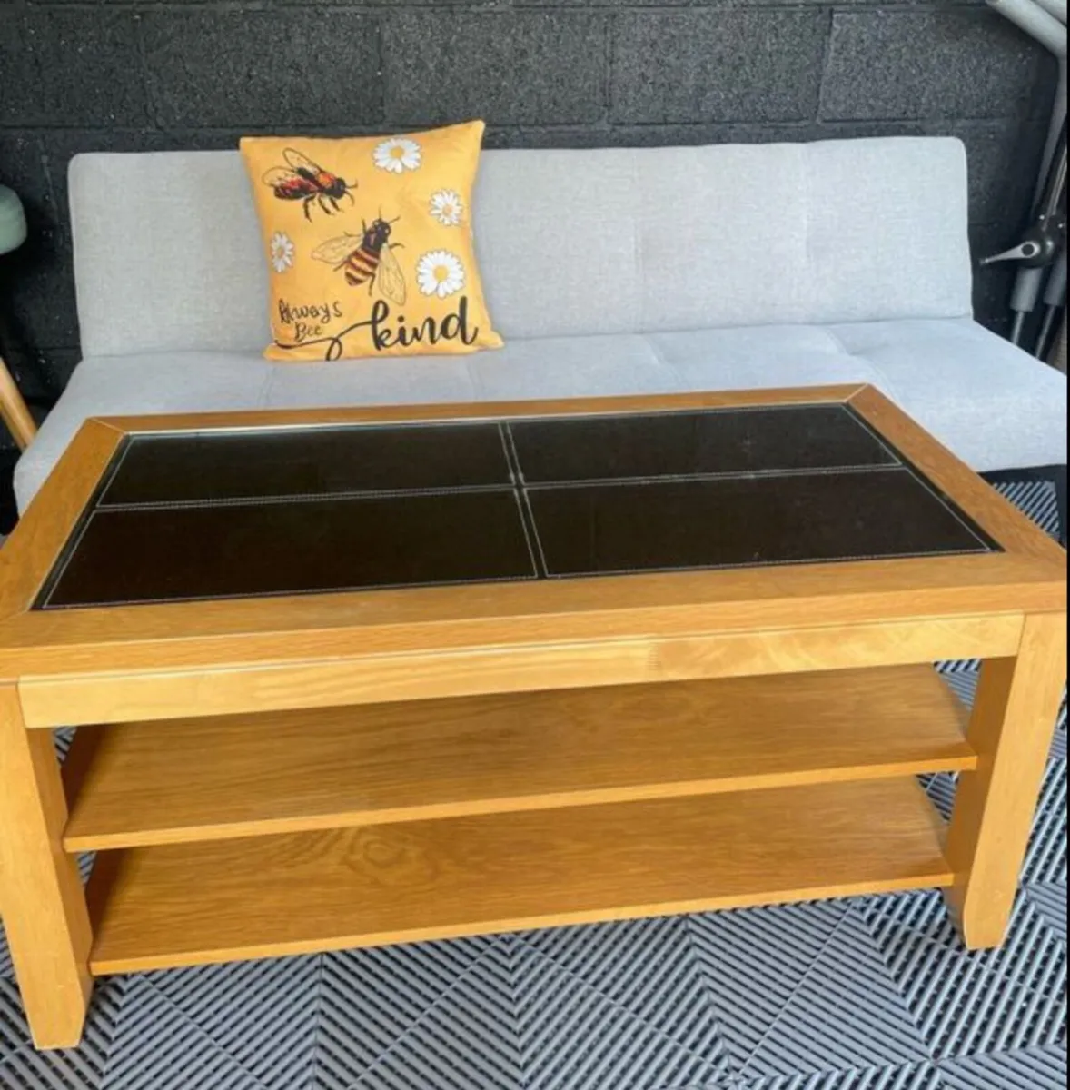 Wooden coffee table - Image 2