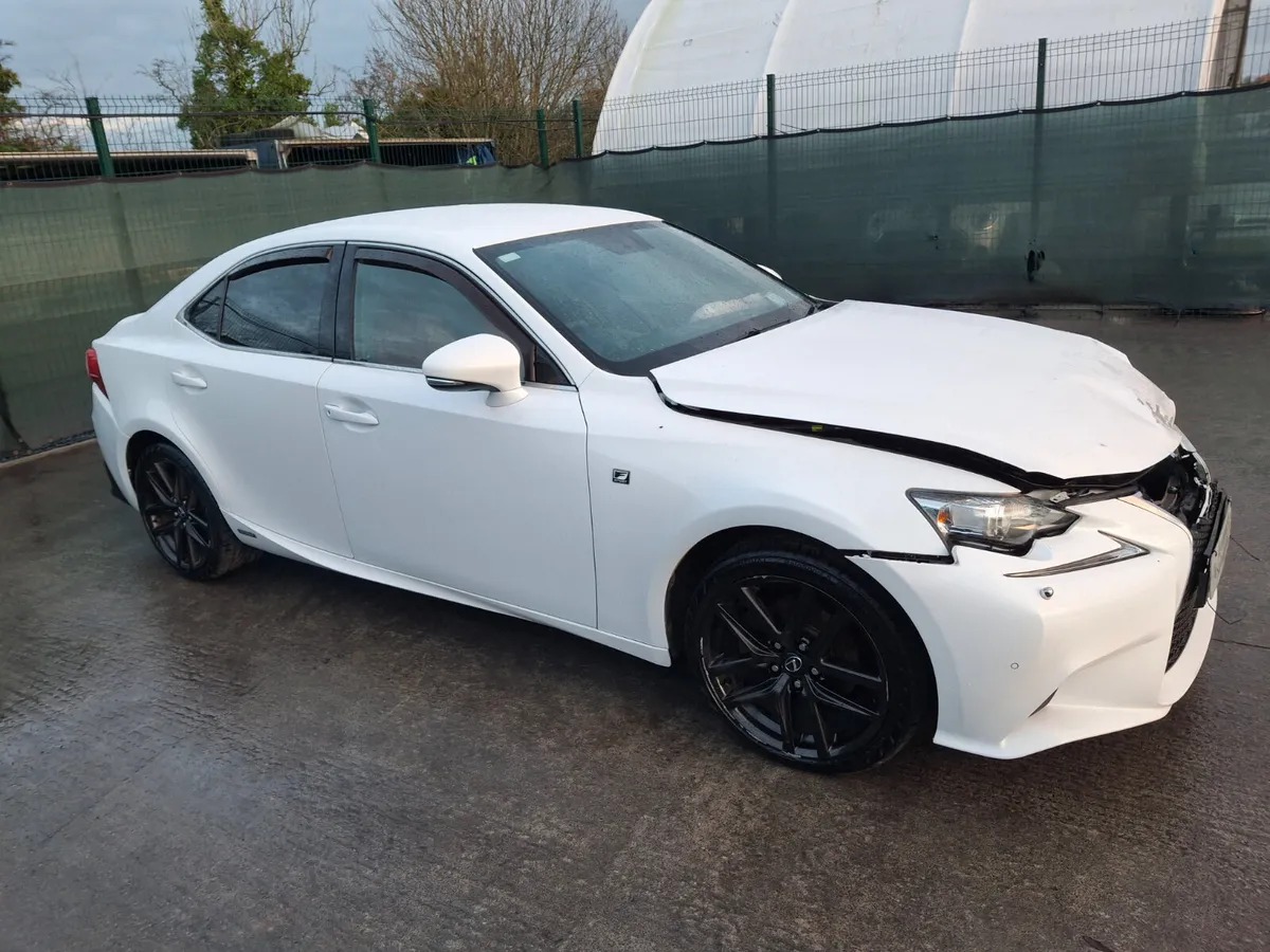 142 Lexus 300H  Hybrid  Automatic - Image 1