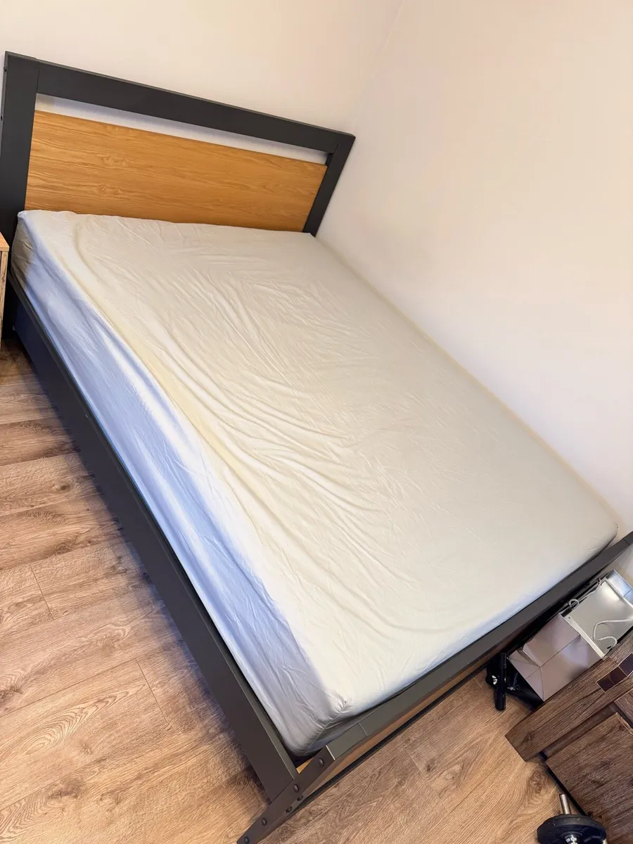 Double Bed with Memory Foam Mattress - Image 1