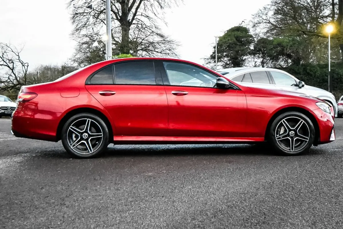Mercedes-Benz E-Class E300e AMG Premium Plus Night - Image 4