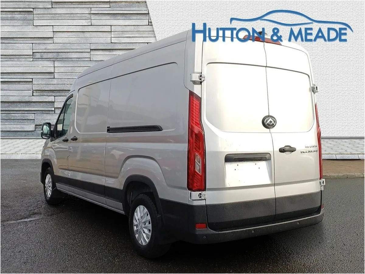 Maxus DELIVER 9 Lux Spec 2.0 Diesel - Image 3