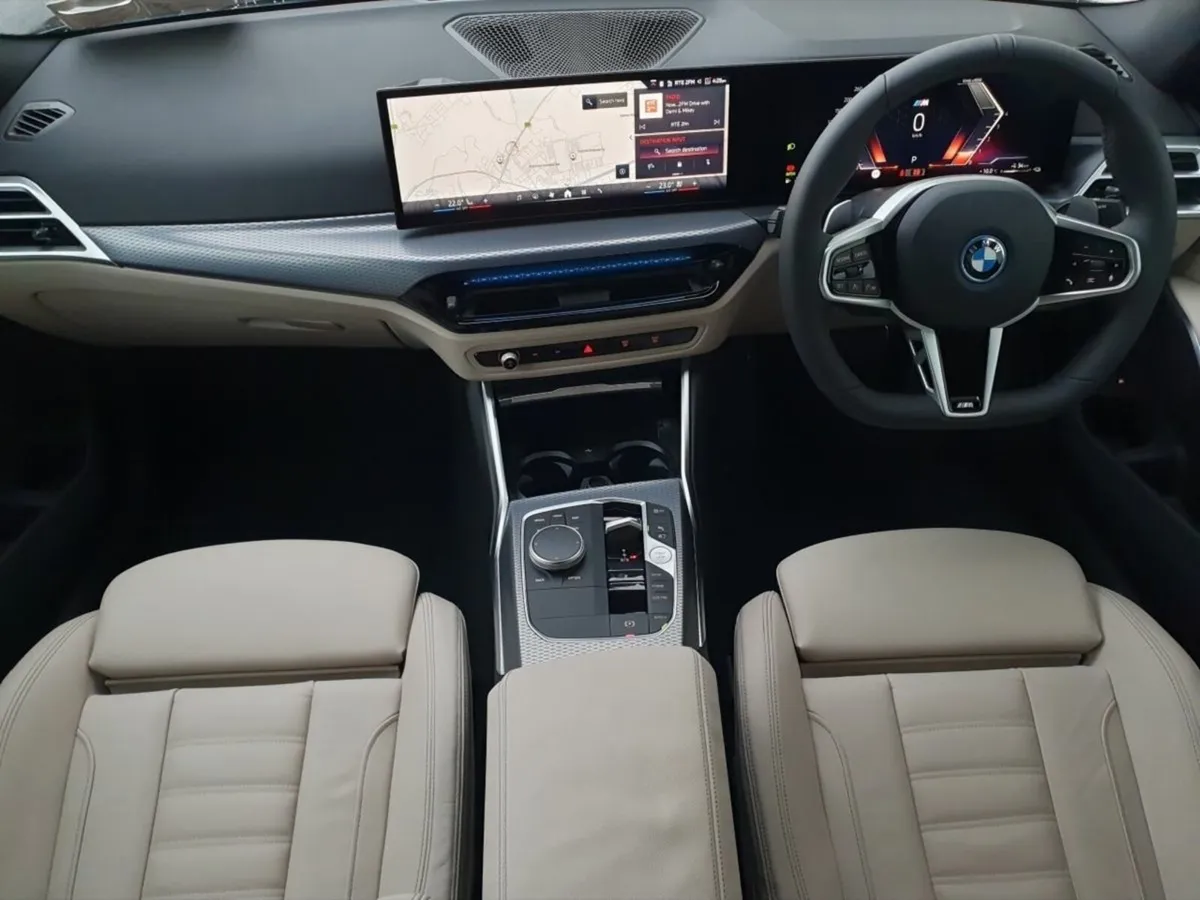 BMW 3-Series 330e M Sport Saloon - Image 4