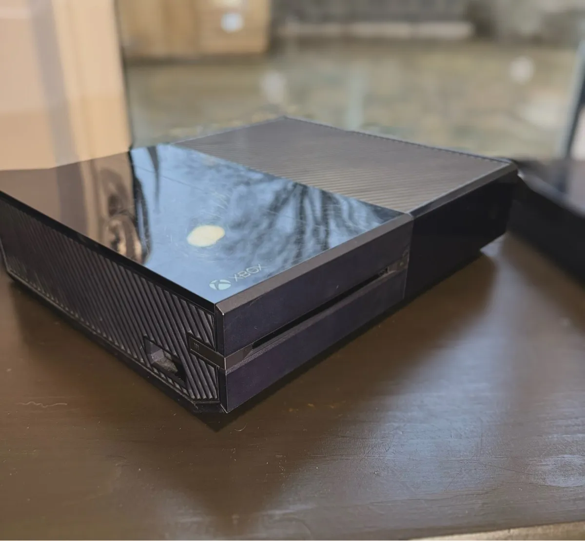 Xbox one + 17 games (NEGOTIABLE) - Image 1