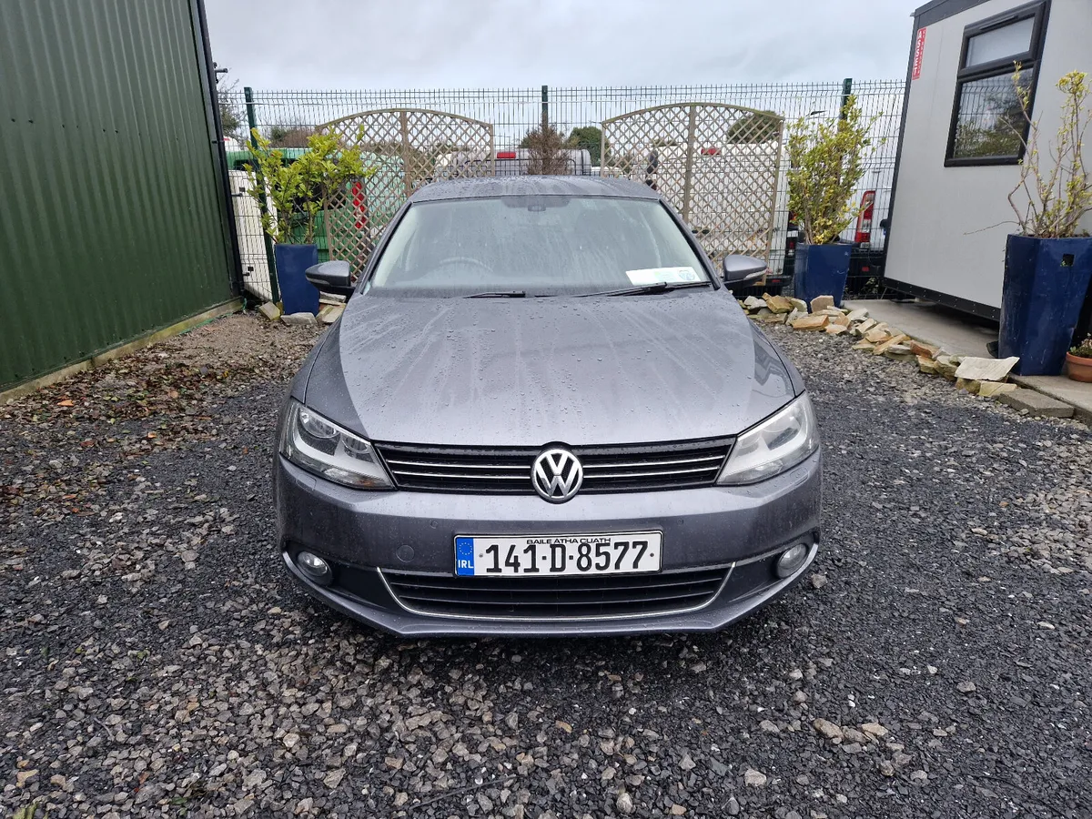 2014 Volkswagen Jetta 1.6 TDI DSG HIGHLINE - Image 2