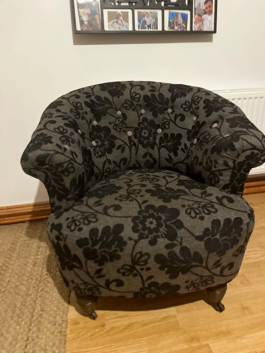 Armchair - Image 4