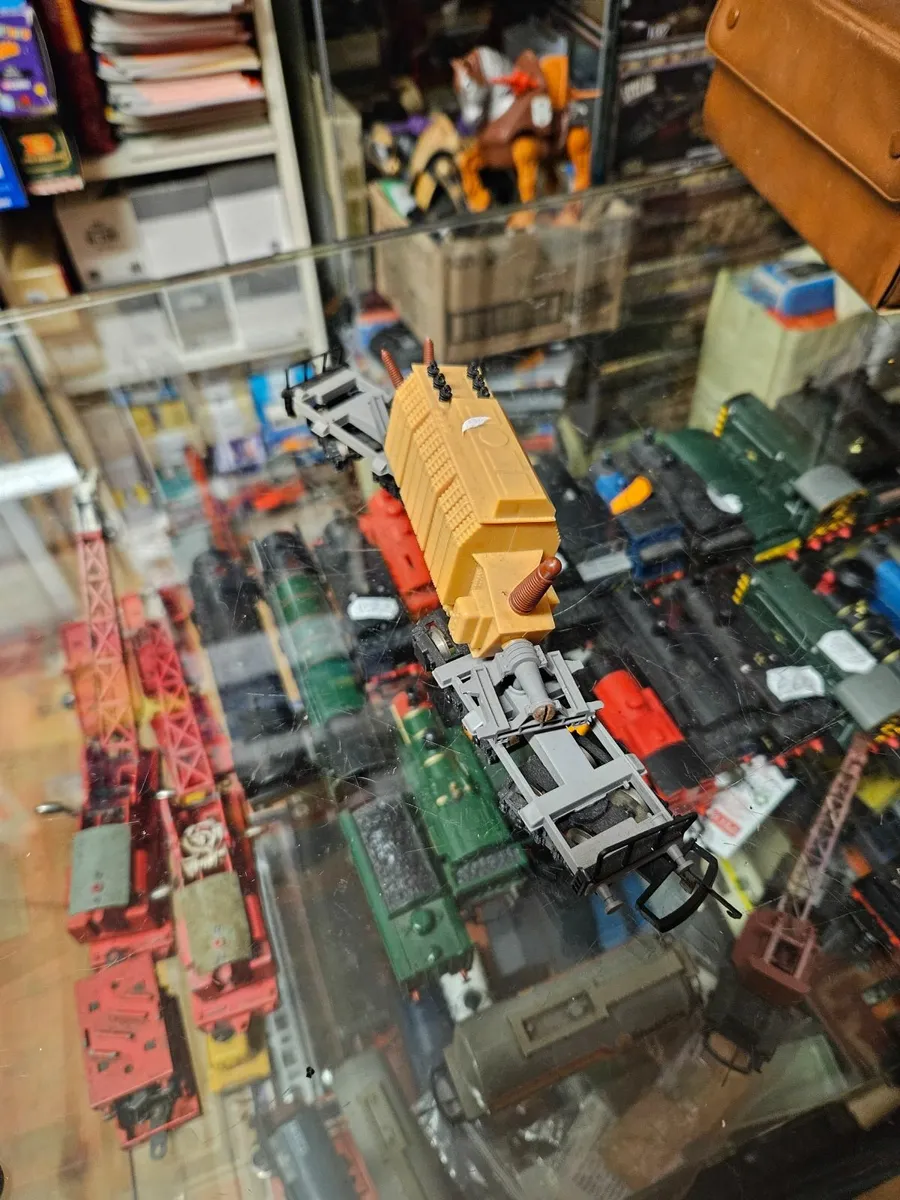 Hornby Lima OO Gauge Transformer Wagon - Image 2