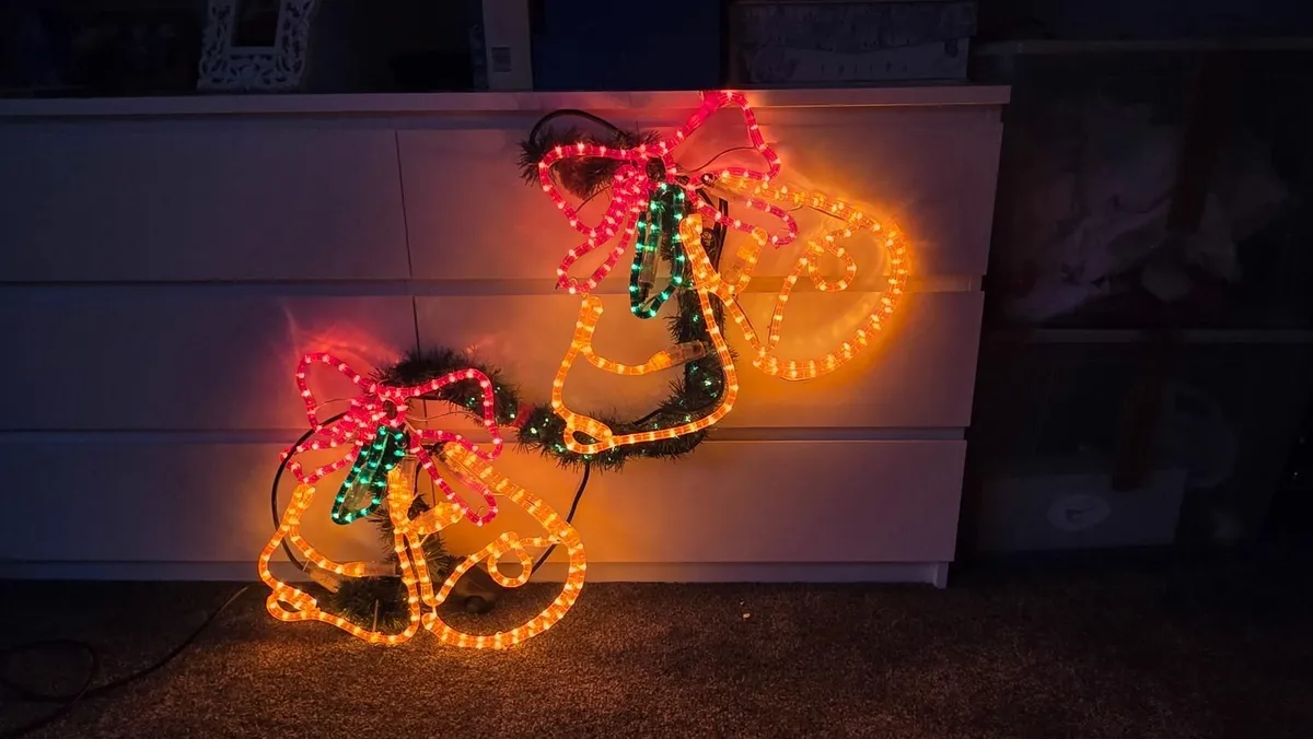 Christmas outdoor decorations - Image 3