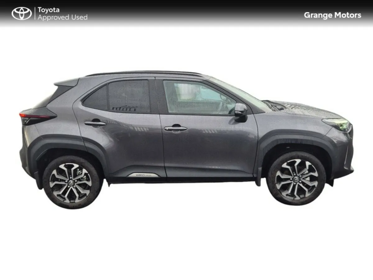 Toyota Yaris Cross 1.5 HYBRID LUNA SPORT MONO - Image 4