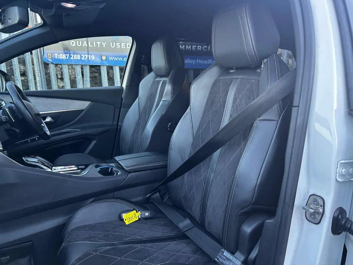 Peugeot 5008 GT Automatic 2019 - Image 4