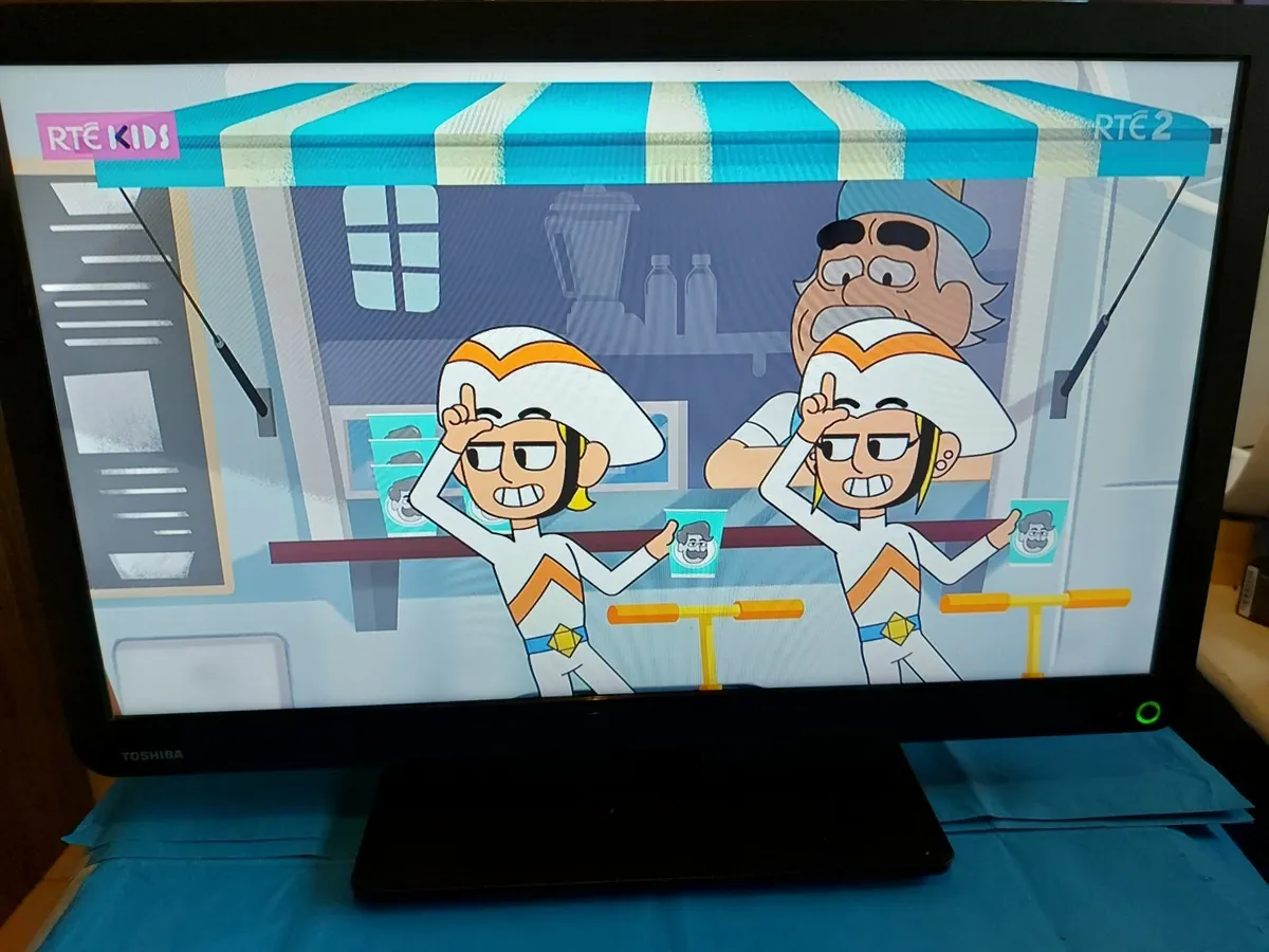 TOSHIBA 24 inch LCD Colour TV Model No. 24D1333B2 - Image 1