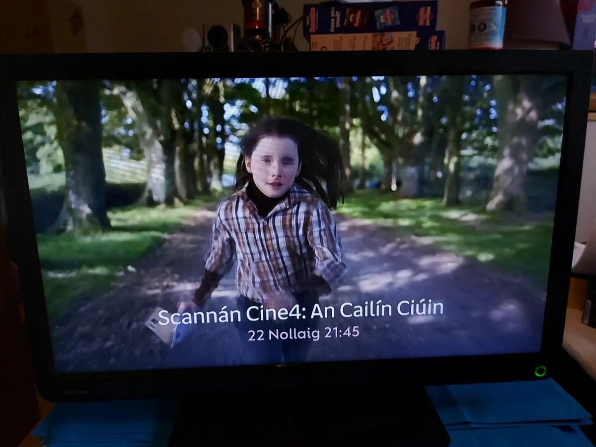 TOSHIBA 24 inch LCD Colour TV Model No. 24D1333B2 - Image 3