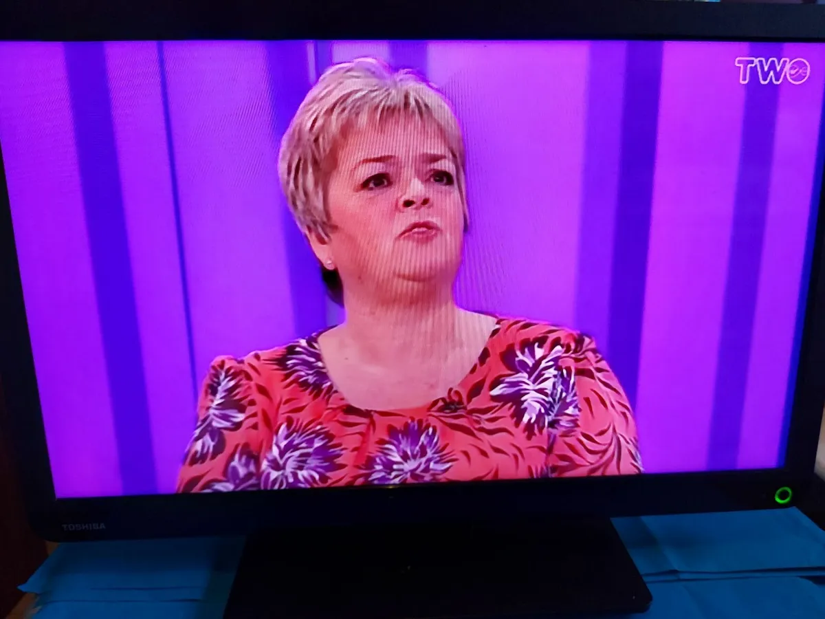 TOSHIBA 24 inch LCD Colour TV Model No. 24D1333B2 - Image 4