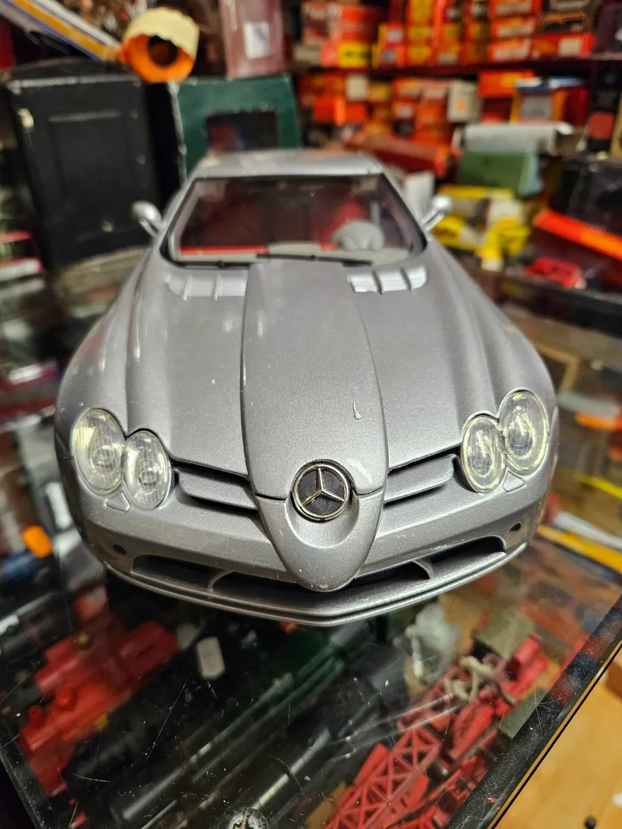 Corgi Motormax Mercedes 1:12 - Image 1
