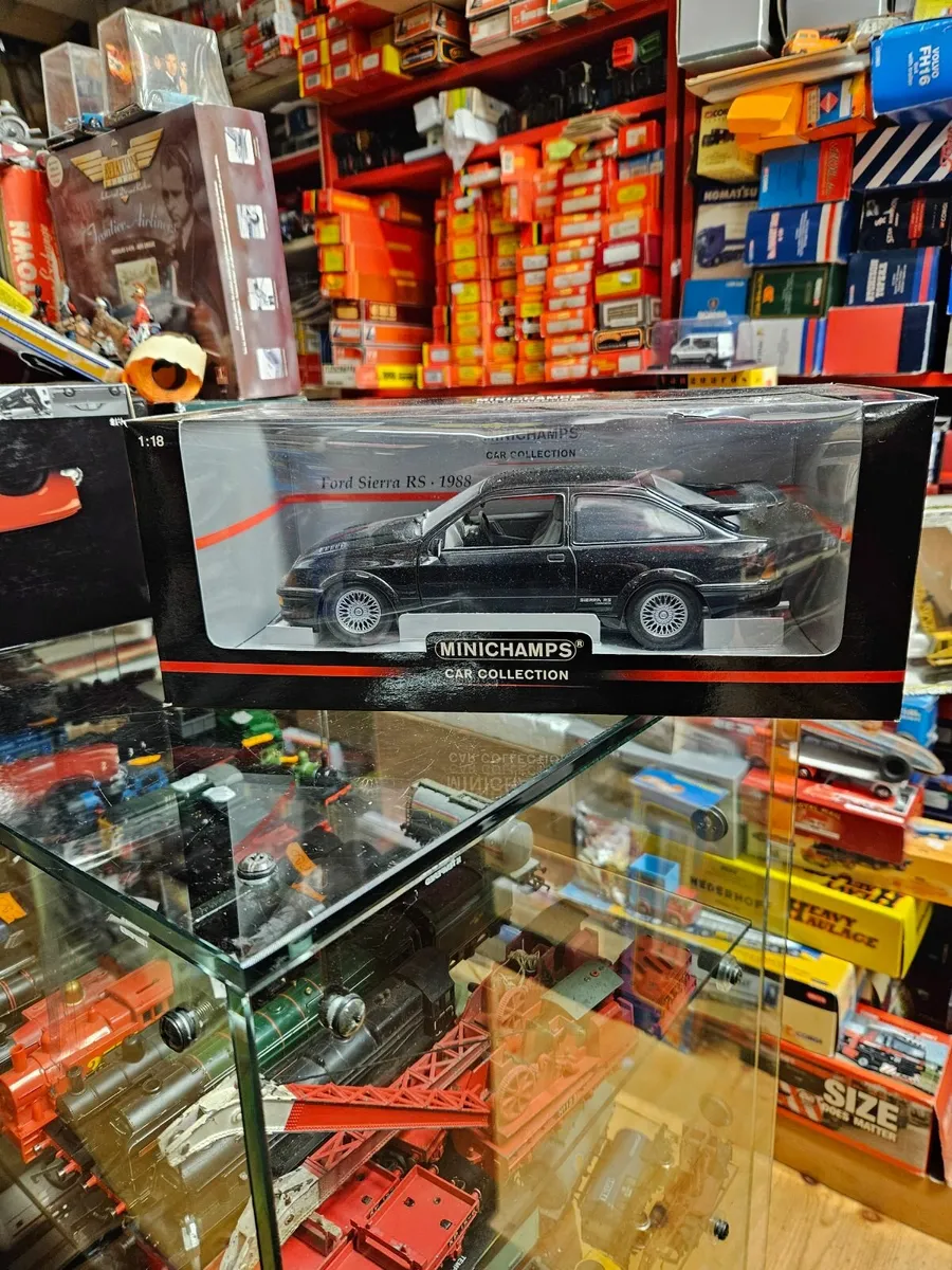 Corgi Minichamps Ford Sierra RS 1:18 - Image 1