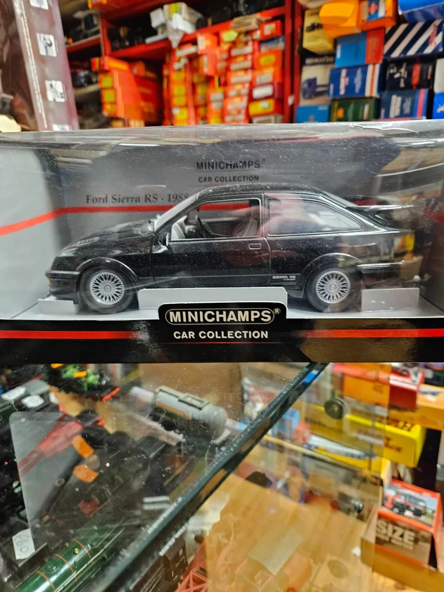 Corgi Minichamps Ford Sierra RS 1:18 - Image 2