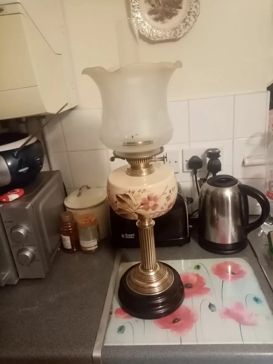 Victorian Oil Lamp - Image 1