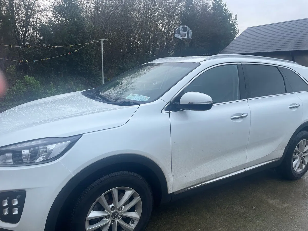 Kia Sorento - Image 2