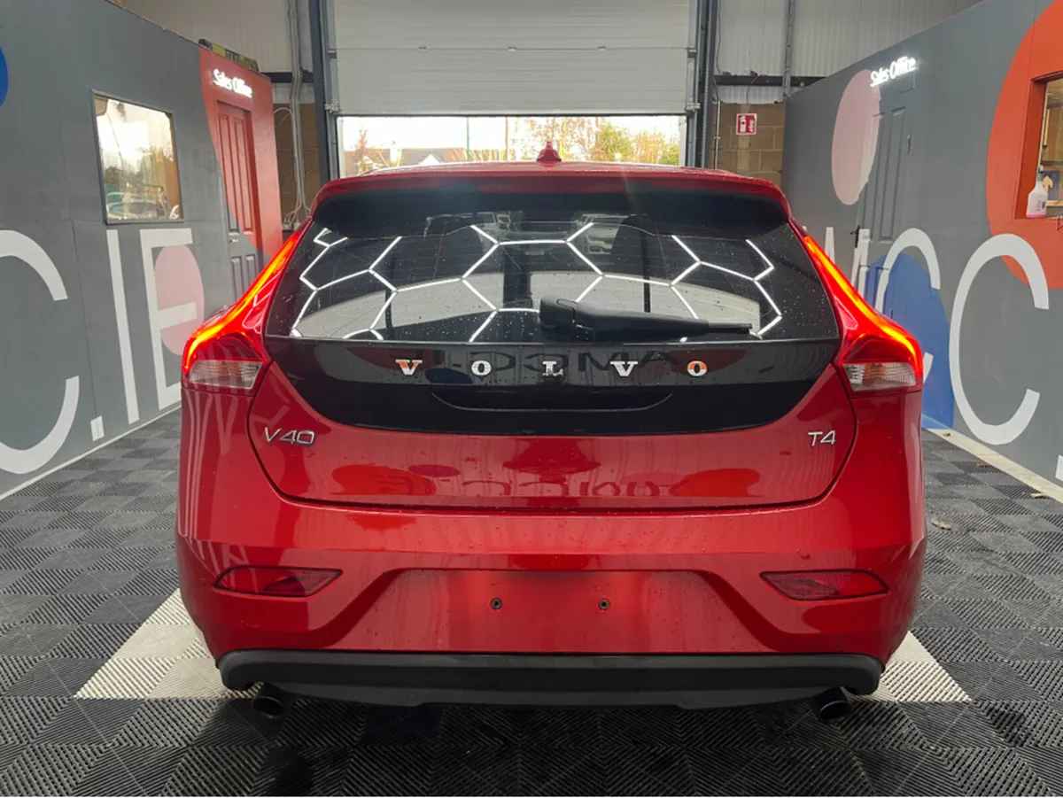 Volvo V40 €10950 2014 VOLVO V40 AUTOMATIC T4 PACKA - Image 3